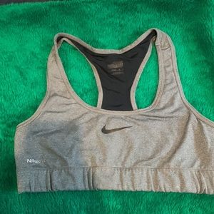 Medium Nike Dri-fit PRO sports bra